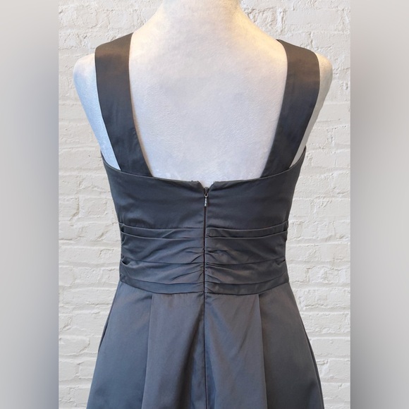 DAVID’S BRIDAL Y-Neck Gray A Line Babydoll Prom Event Cocktail Dress Size 2 - Picture 5 of 7